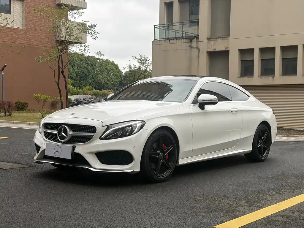 Mercedes-Benz Mercedes-Benz C-Class Coupe C 200 (2017 Model Year) 2017