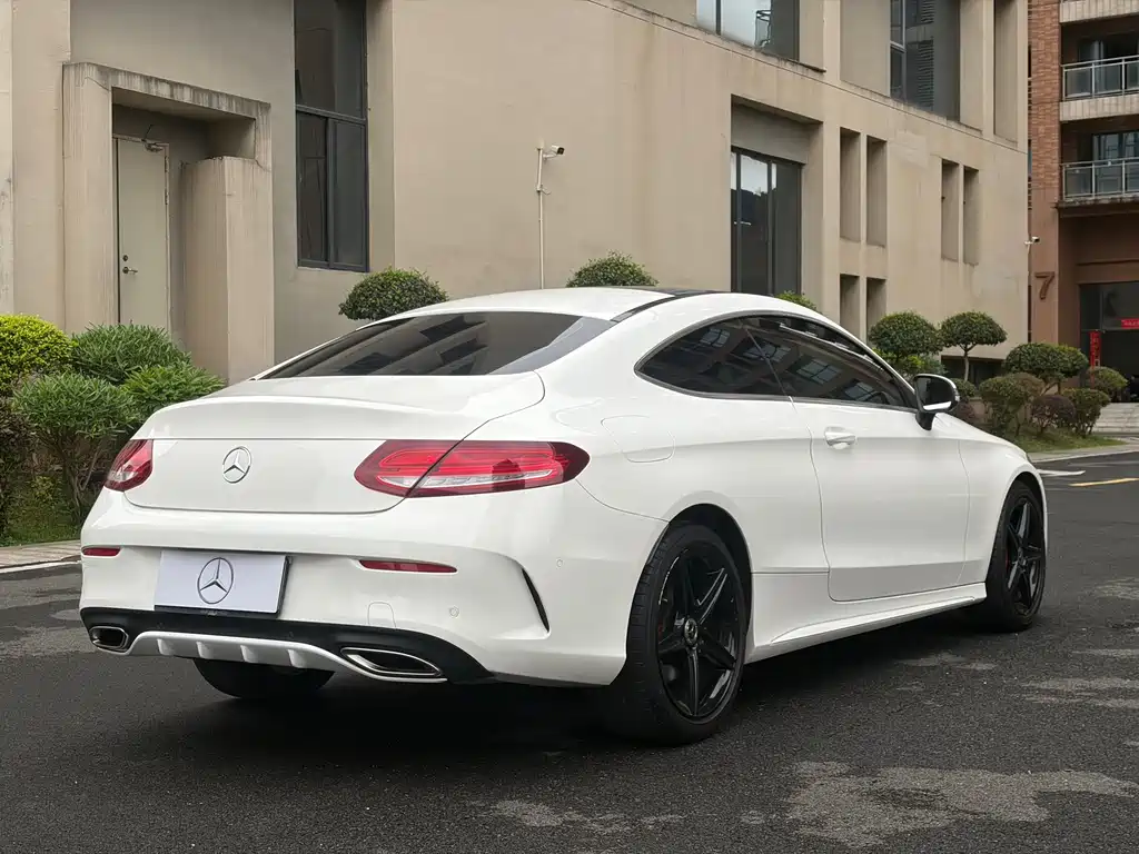 Mercedes-Benz Mercedes-Benz C-Class Coupe C 200 (2017 Model Year) 2017 - thumbnail 12
