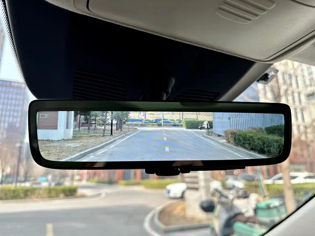 Mercedes-Benz Mercedes-Benz V-Class 2022 V 260 L Long Wheelbase Luxury Edition 2023 - thumbnail 15