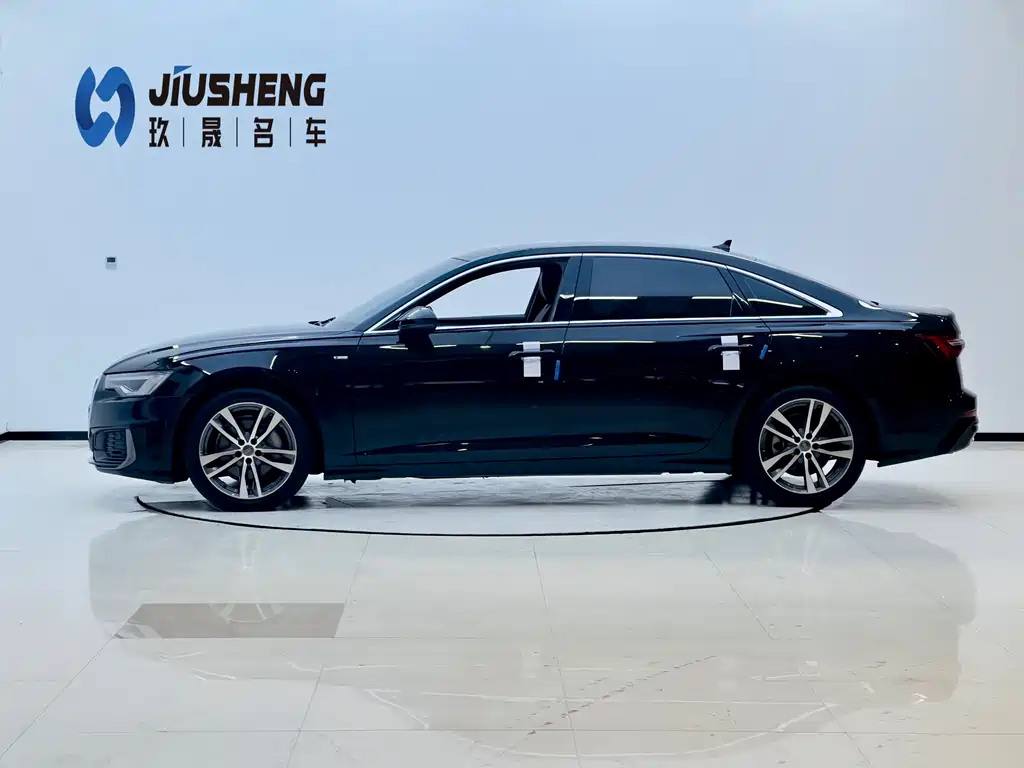 Audi Audi A6L 2022 40 TFSI Luxury Dynamic Model 2022 - thumbnail 3