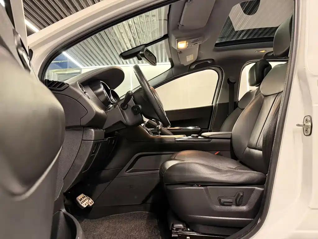 Mercedes-Benz Mercedes-Benz GLE 2017 GLE 320 4MATIC Luxury Edition 2017 - thumbnail 4