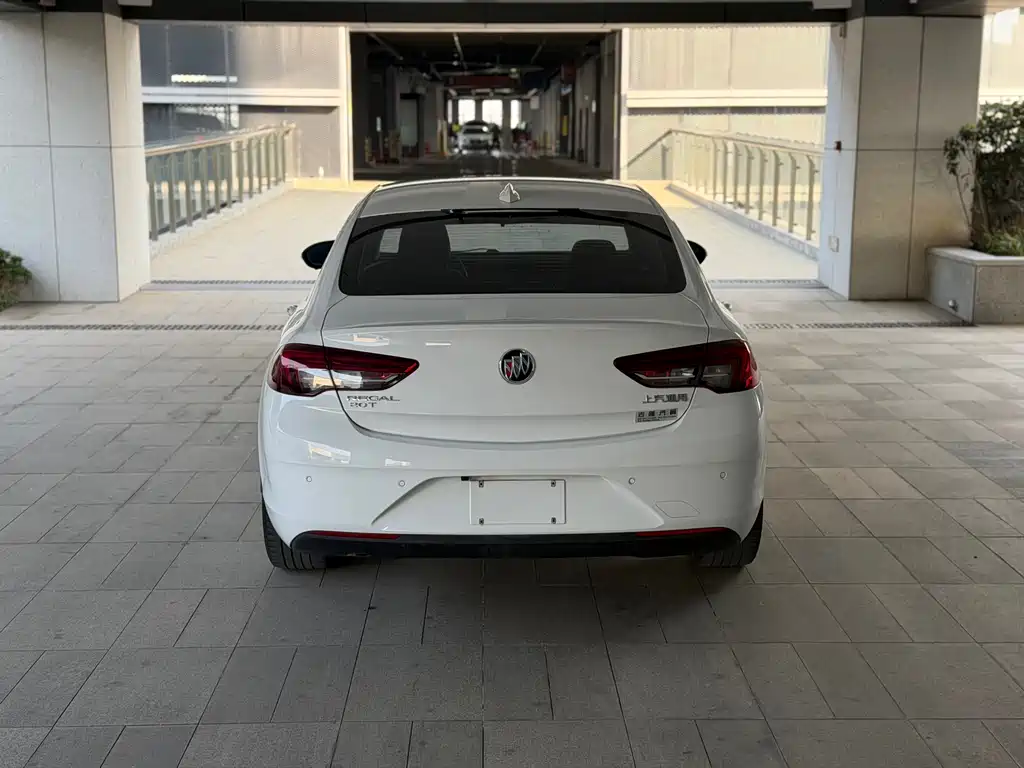 Buick Buick Regal 2019 20T Elite Model VI 2019 - thumbnail 4