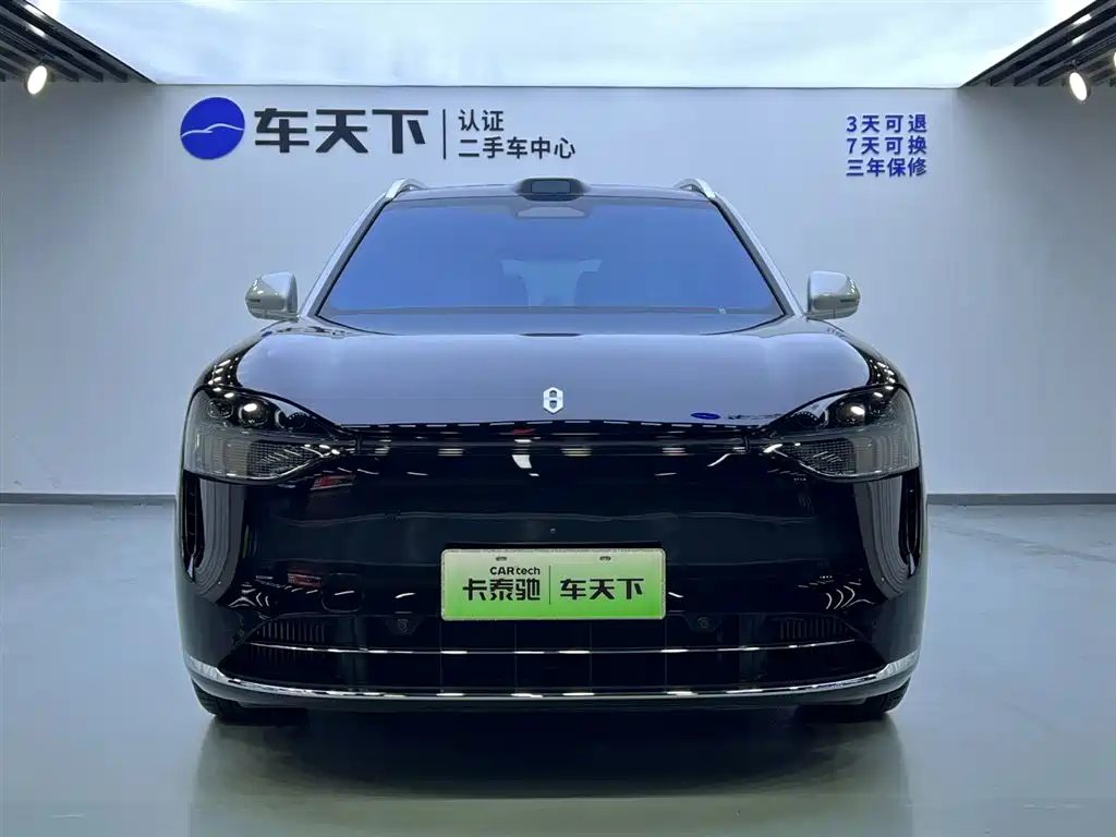 AITO Aito M9 2024 Extended Range Ultra 42kWh 6-seater 2025 - thumbnail 3
