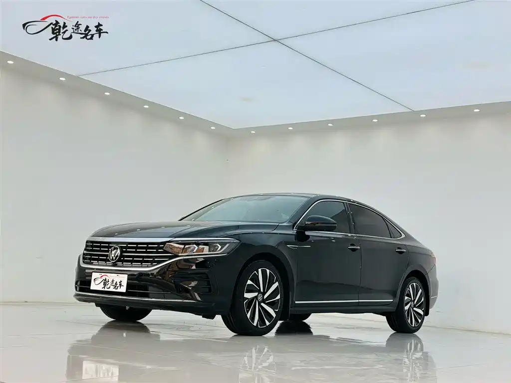 Volkswagen Volkswagen Passat 2023 330TSI Luxury Edition 2023
