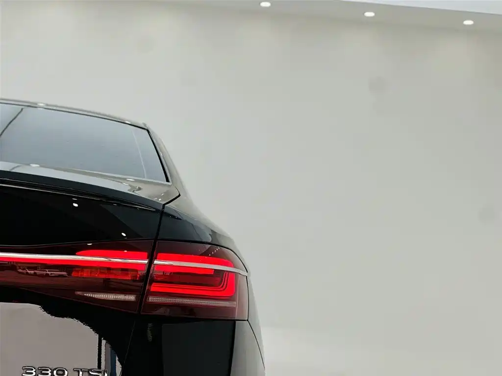Volkswagen Volkswagen Passat 2023 330TSI Luxury Edition 2023 - thumbnail 11