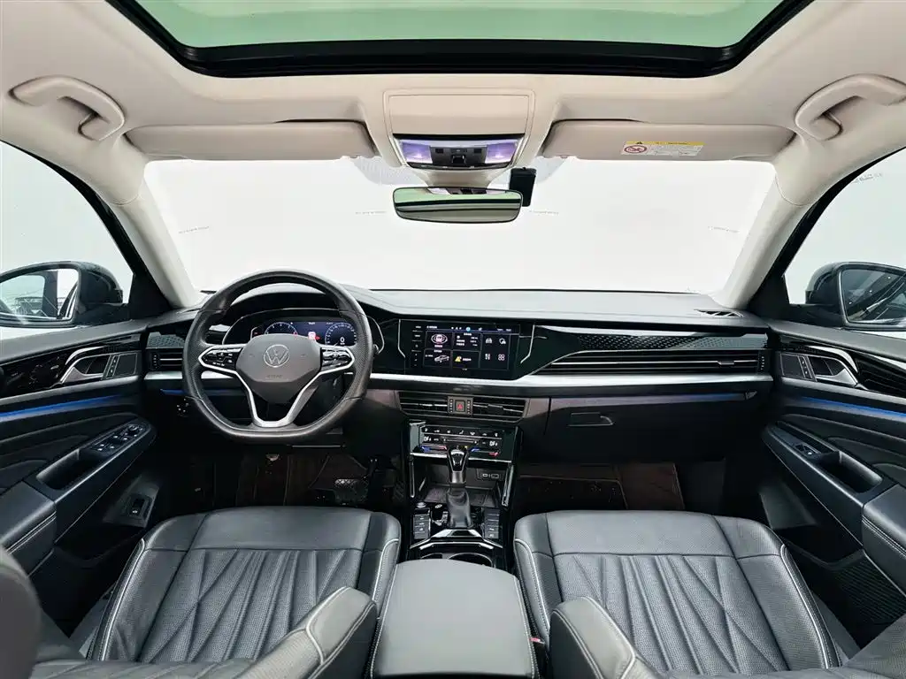 Volkswagen Volkswagen Passat 2023 330TSI Luxury Edition 2023 - thumbnail 15