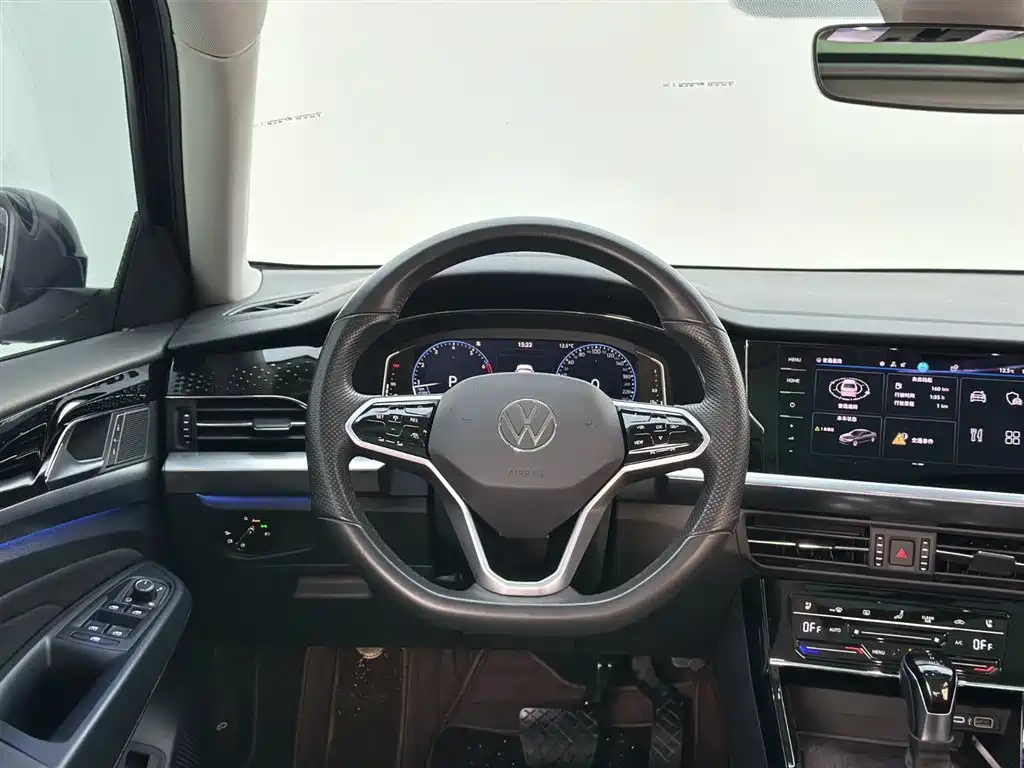 Volkswagen Volkswagen Passat 2023 330TSI Luxury Edition 2023 - thumbnail 17