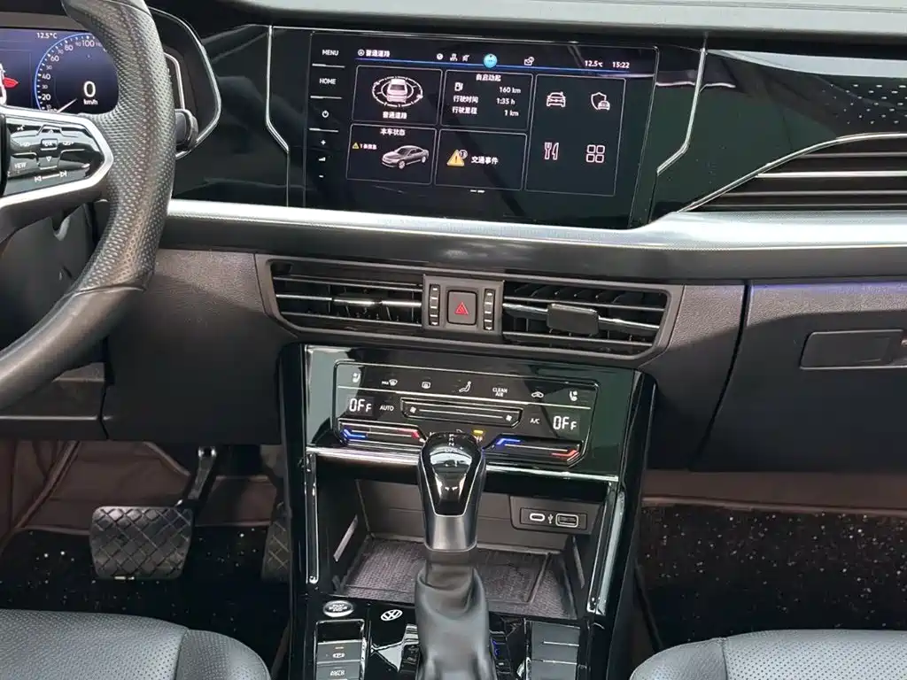 Volkswagen Volkswagen Passat 2023 330TSI Luxury Edition 2023 - thumbnail 18