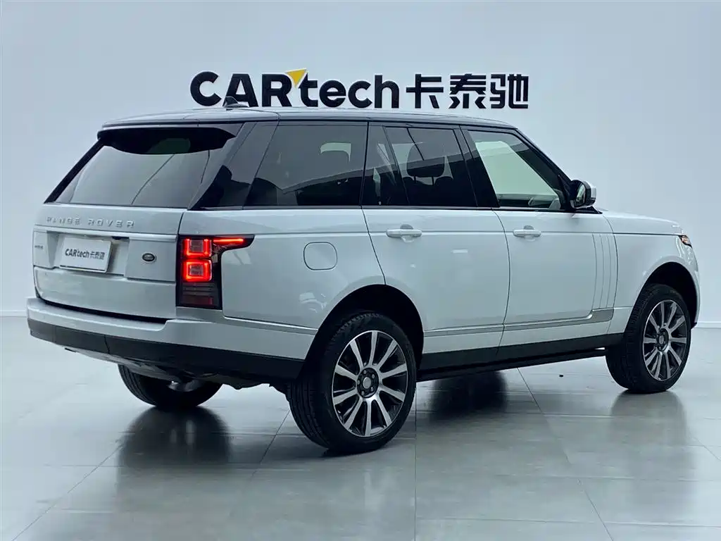 Land Rover Range Rover 2016 3.0T TDV6 Vogue SE European Specification 2017 - thumbnail 3