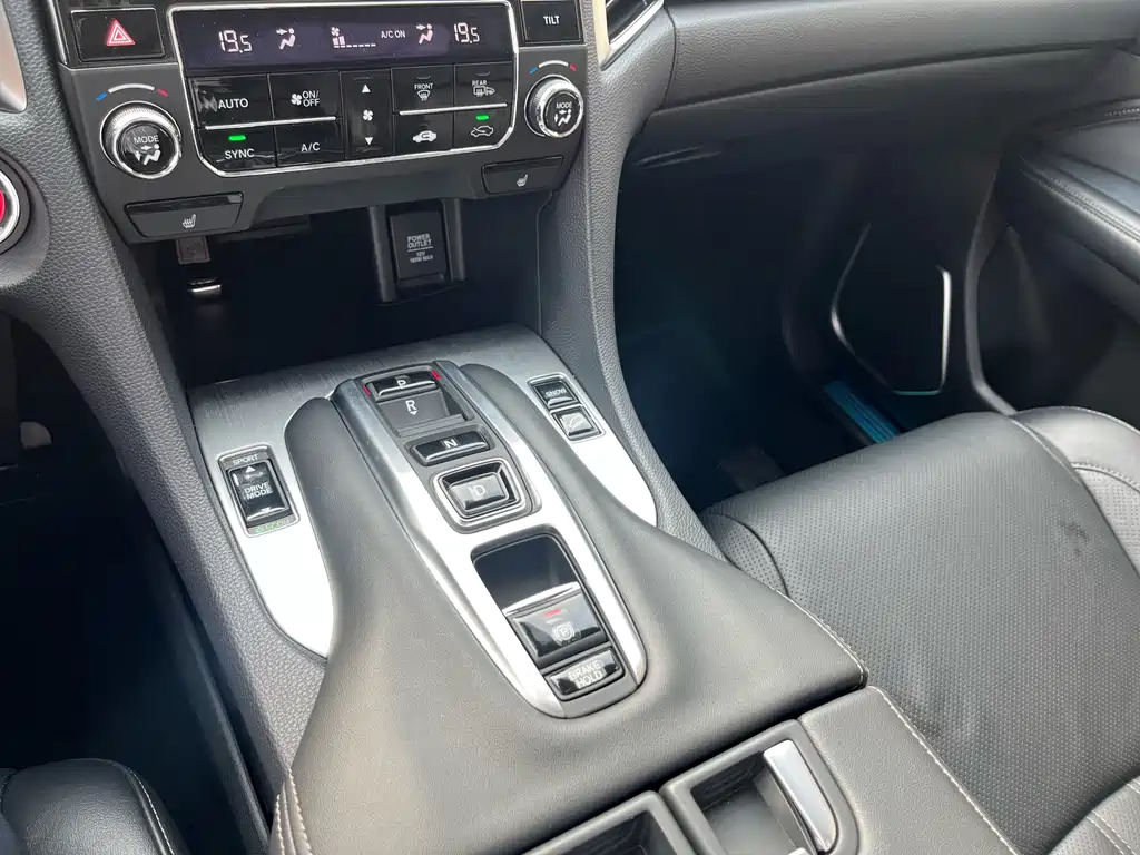 Honda Honda Avancier 2020 370TURBO AWD Exclusive Edition 2020 - thumbnail 25
