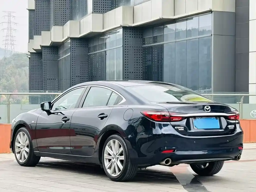 Mazda Mazda Atenza 2021 2.5L Skyactiv-X Sport Edition 2022 - thumbnail 5