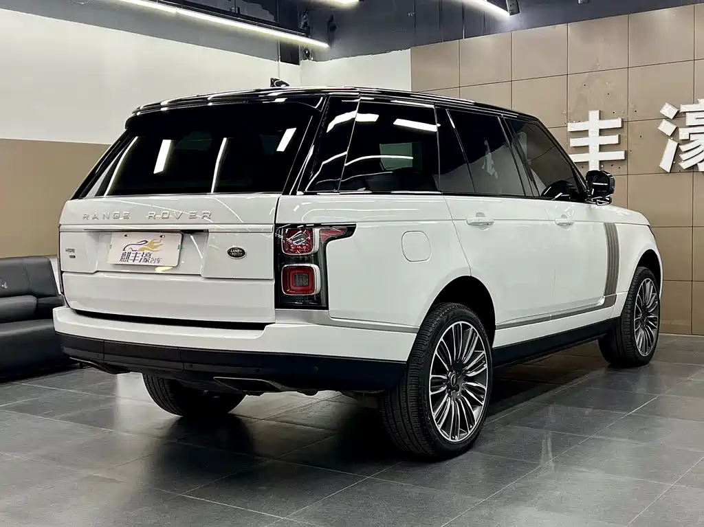 Land Rover Range Rover 2021 3.0T HSE European Specification 2022 - thumbnail 19