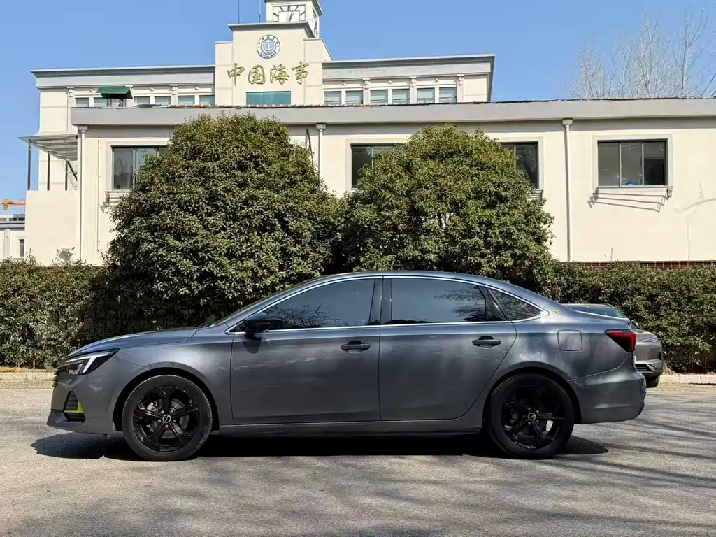Roewe Roewe i6 MAX 2020 300TGI Automatic Cool Version 2020 - thumbnail 3