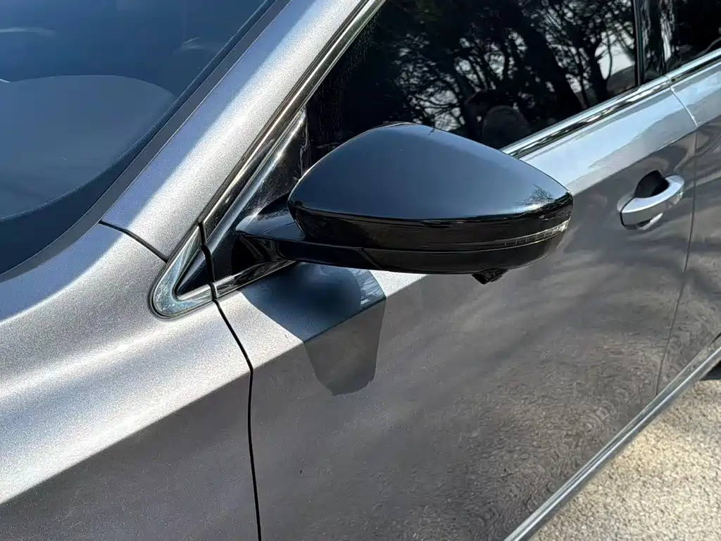 Roewe Roewe i6 MAX 2020 300TGI Automatic Cool Version 2020 - thumbnail 8