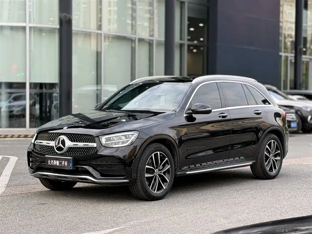 Mercedes-Benz Mercedes-Benz GLC 2020 GLC 260 L 4MATIC Luxury 2021
