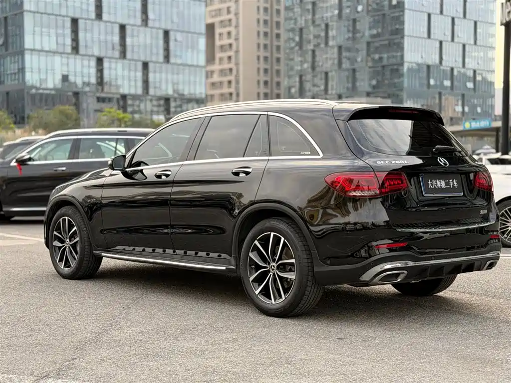 Mercedes-Benz Mercedes-Benz GLC 2020 GLC 260 L 4MATIC Luxury 2021 - thumbnail 3