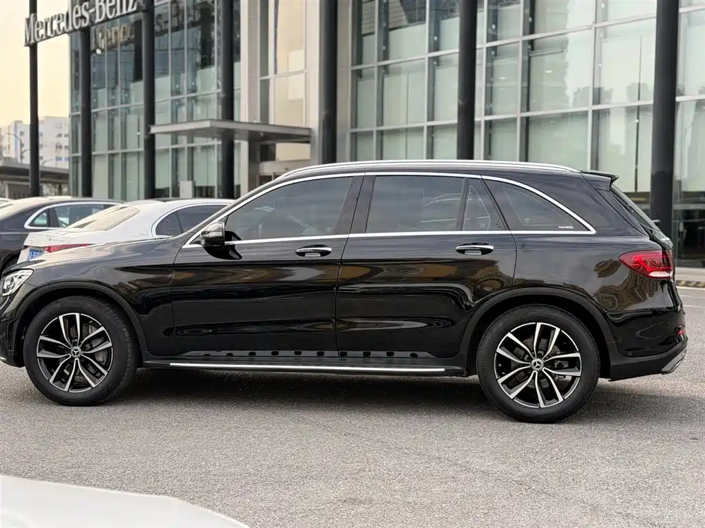 Mercedes-Benz Mercedes-Benz GLC 2020 GLC 260 L 4MATIC Luxury 2021 - thumbnail 5