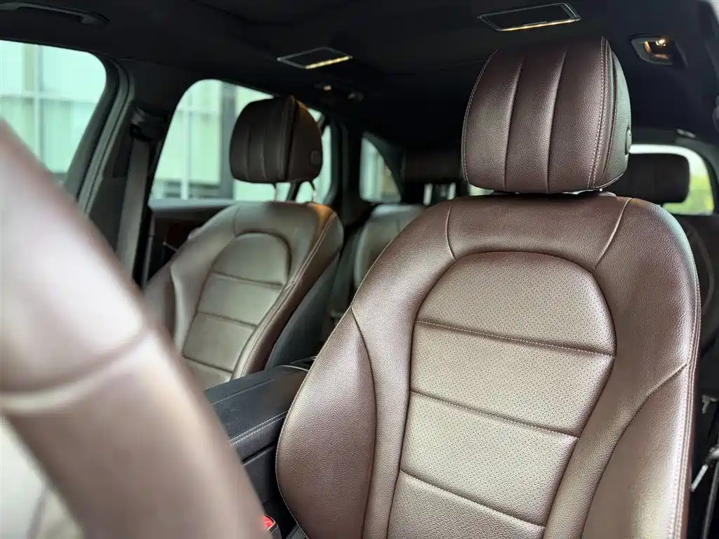 Mercedes-Benz Mercedes-Benz GLC 2020 GLC 260 L 4MATIC Luxury 2021 - thumbnail 10