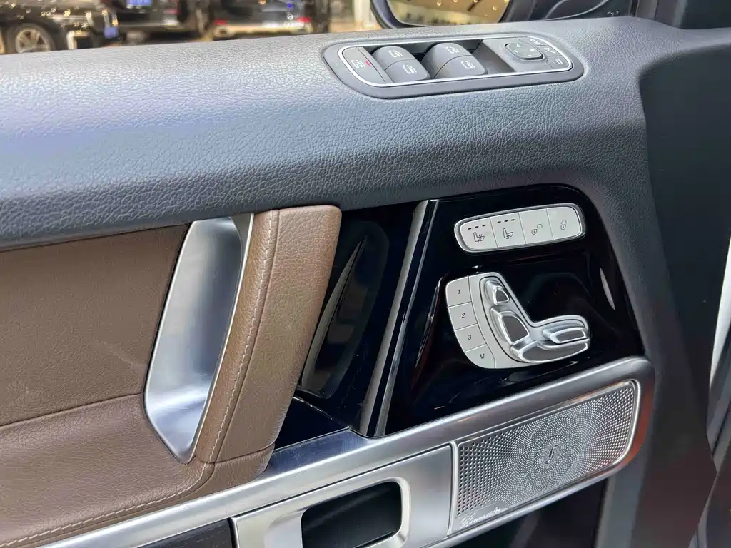 Mercedes-Benz Mercedes-Benz G-Class 2020 G 350 2021 - thumbnail 11