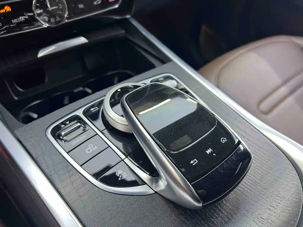 Mercedes-Benz Mercedes-Benz G-Class 2020 G 350 2021 - thumbnail 19