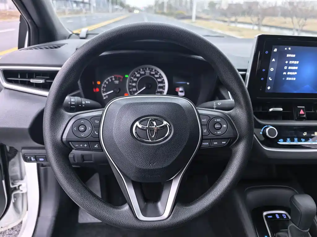 Toyota Toyota Corolla 2023 185T CVT Luxury Edition 2024 - thumbnail 7