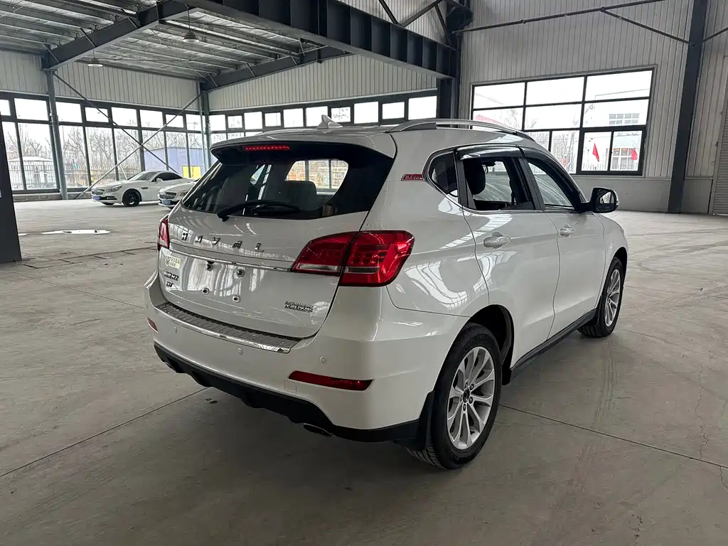 Haval Haval H2 2016 Red Label 1.5T Automatic 2WD Luxury Edition 2016 - thumbnail 5