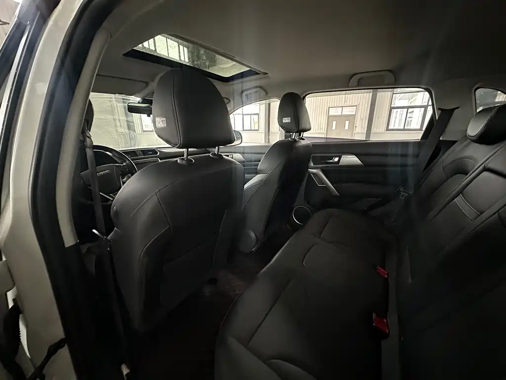 Haval Haval H2 2016 Red Label 1.5T Automatic 2WD Luxury Edition 2016 - thumbnail 9