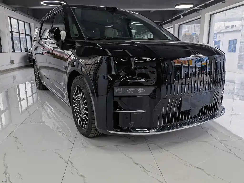 Zeekr Zeekr 009 2024 Six-Seat Executive Edition AWD 108kWh 2026 - thumbnail 3