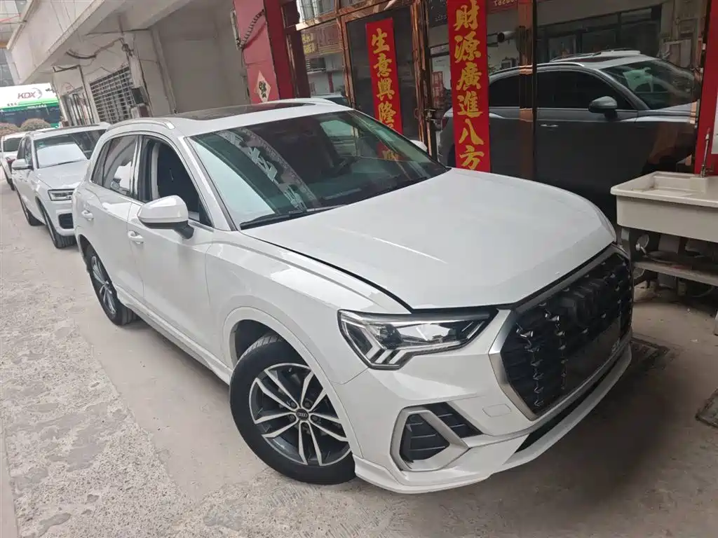 Audi Audi Q3 2022 35 TFSI Sport Line 2022 - thumbnail 2