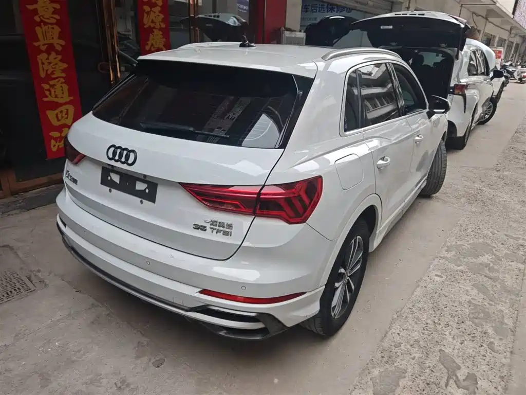 Audi Audi Q3 2022 35 TFSI Sport Line 2022 - thumbnail 4