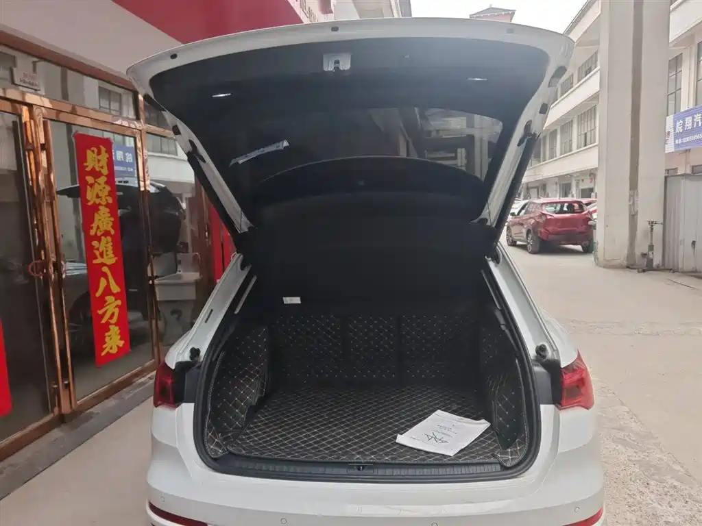 Audi Audi Q3 2022 35 TFSI Sport Line 2022 - thumbnail 9