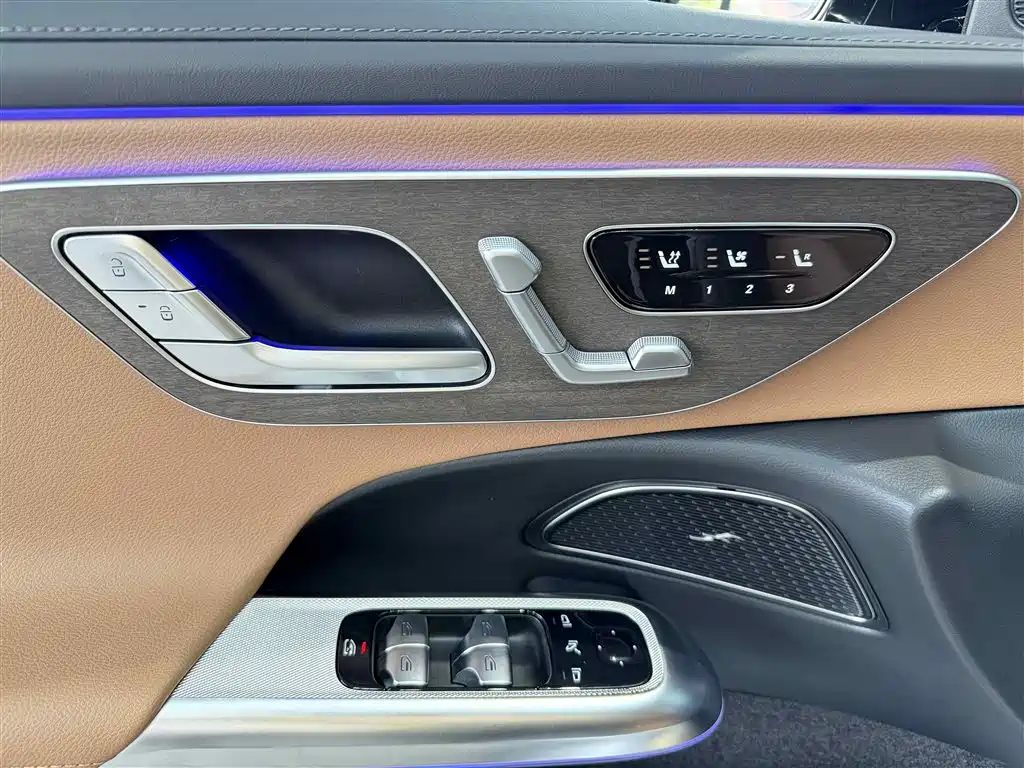 Mercedes-Benz Mercedes-Benz E-Class 2025 E 300 L Fashion Edition 2025 - thumbnail 15