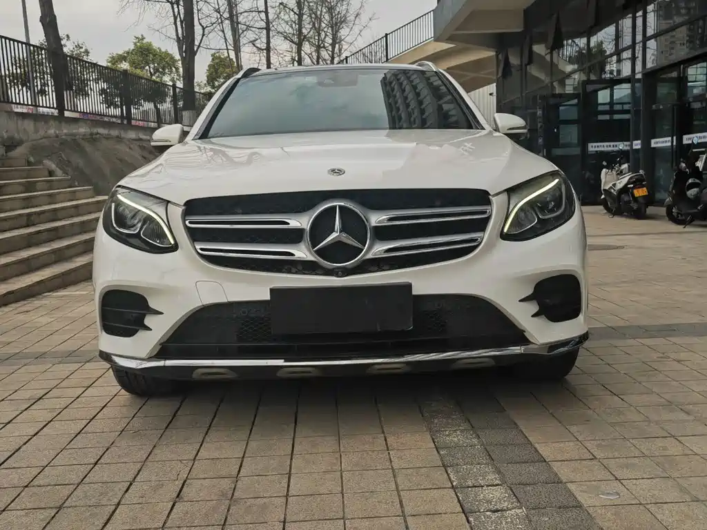 Mercedes-Benz Mercedes-Benz GLC 2019 GLC 260 4MATIC Sport Edition 2019 - thumbnail 2