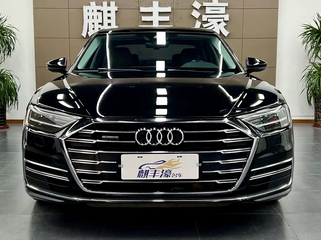 Audi Audi A8 2022 A8L 50 TFSI quattro Comfort Edition 2022 - thumbnail 2