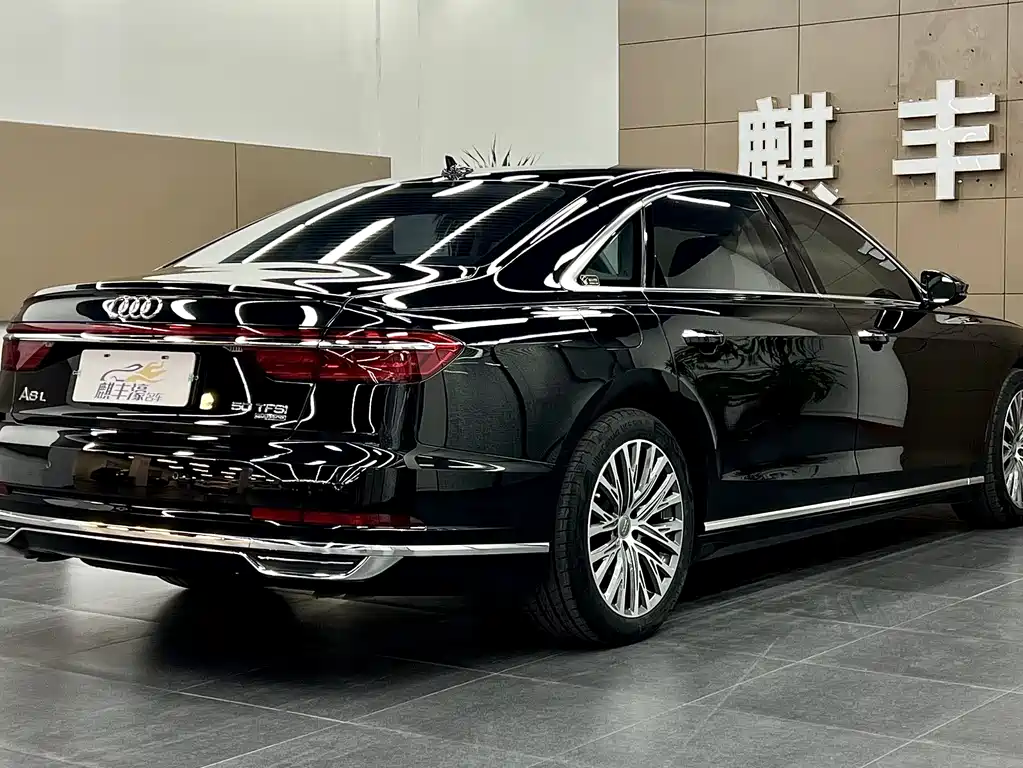 Audi Audi A8 2022 A8L 50 TFSI quattro Comfort Edition 2022 - thumbnail 14