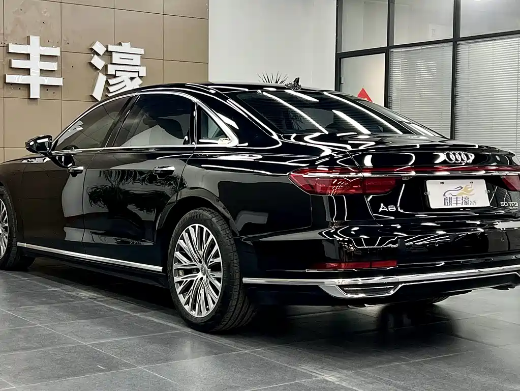 Audi Audi A8 2022 A8L 50 TFSI quattro Comfort Edition 2022 - thumbnail 16