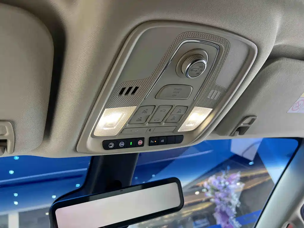 Buick Buick GL8 2023 ES Landmark Luxury 2024 - thumbnail 12