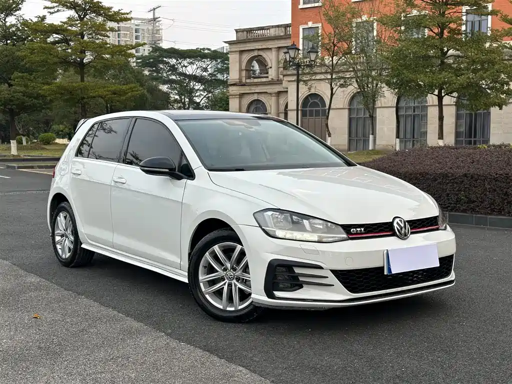 Volkswagen Volkswagen Golf 2019 280TSI DSG Comfort Line China V 2019 - thumbnail 3