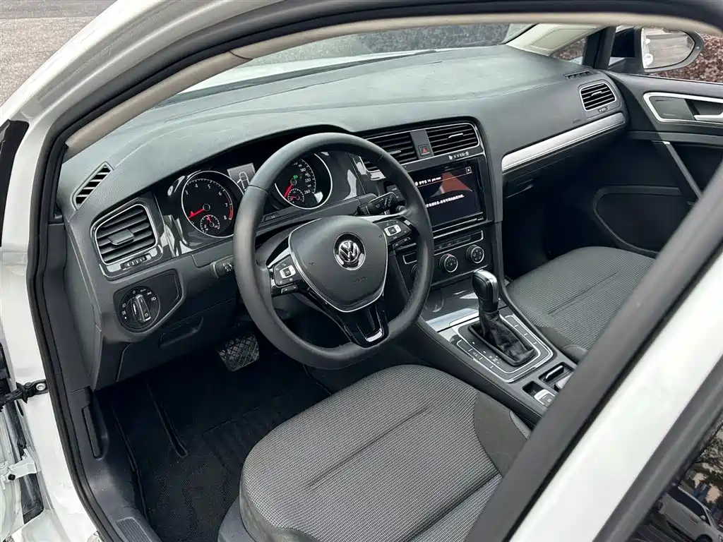 Volkswagen Volkswagen Golf 2019 280TSI DSG Comfort Line China V 2019 - thumbnail 6