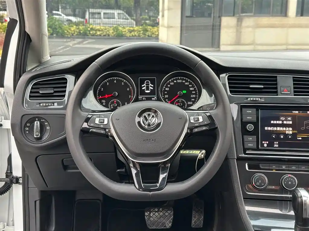 Volkswagen Volkswagen Golf 2019 280TSI DSG Comfort Line China V 2019 - thumbnail 8