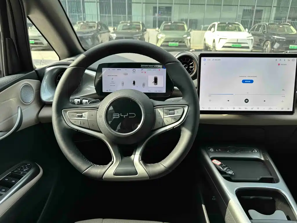 BYD Dolphin 2025 Intelligent Driving Edition 420km Freedom Edition 2025 - thumbnail 11