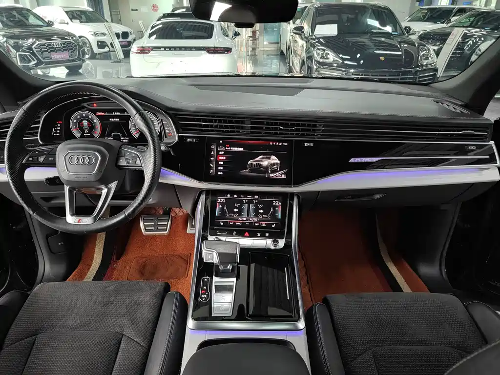 Audi Audi Q8 2021 55 TFSI Premium Dynamic Edition 2021 - thumbnail 5