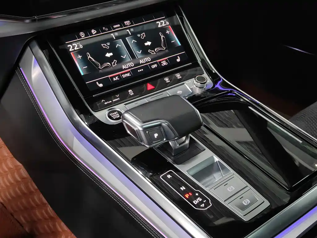 Audi Audi Q8 2021 55 TFSI Premium Dynamic Edition 2021 - thumbnail 7