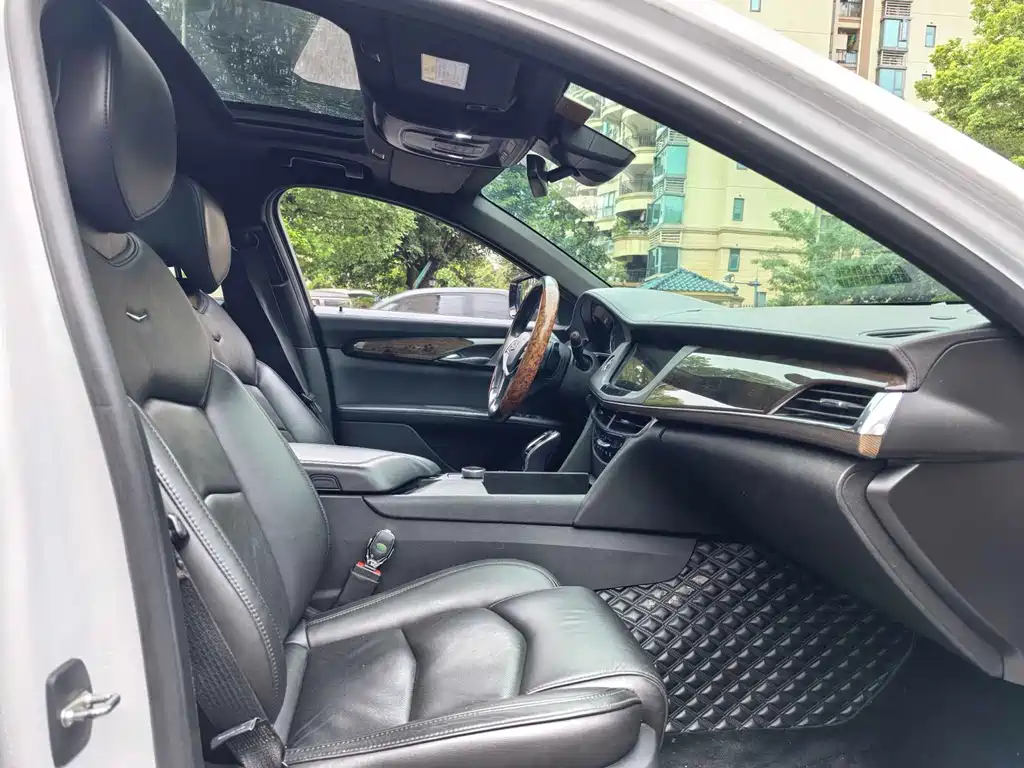 Cadillac Cadillac CT6 2021 28T Luxury 2021 - thumbnail 10