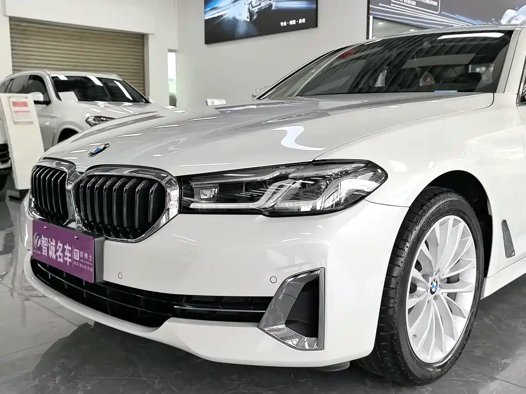 BMW BMW 5 Series 2022 Model Update 2 525Li Luxury Package 2023 - thumbnail 13