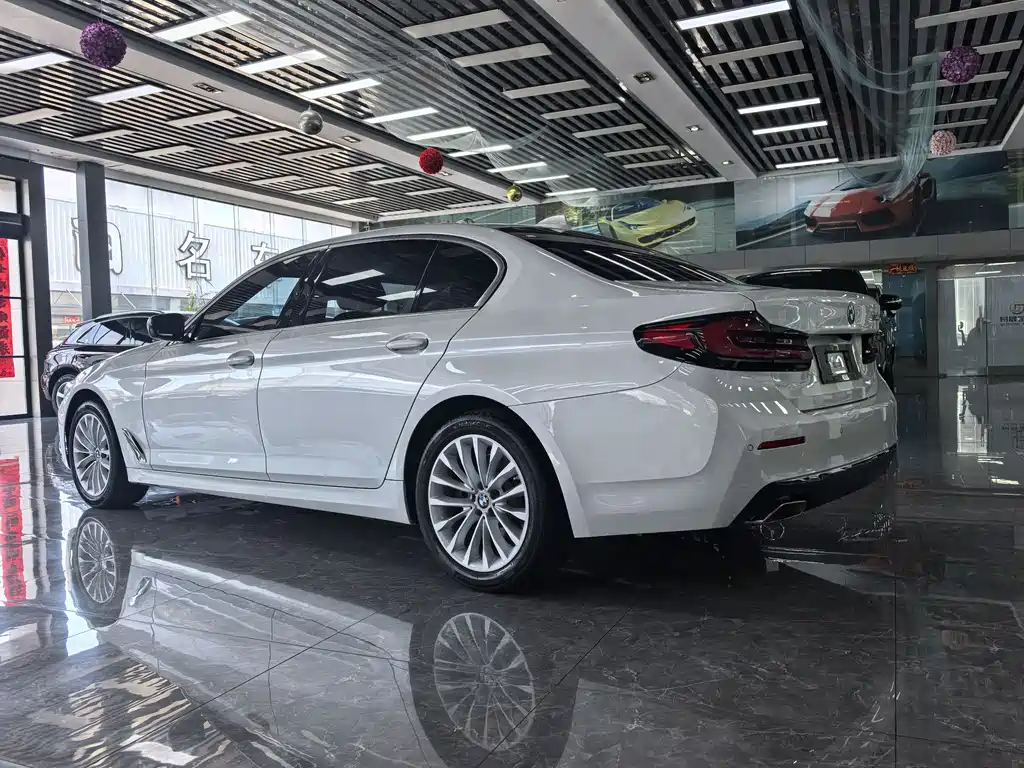 BMW BMW 5 Series 2022 Model Update 2 525Li Luxury Package 2023 - thumbnail 15