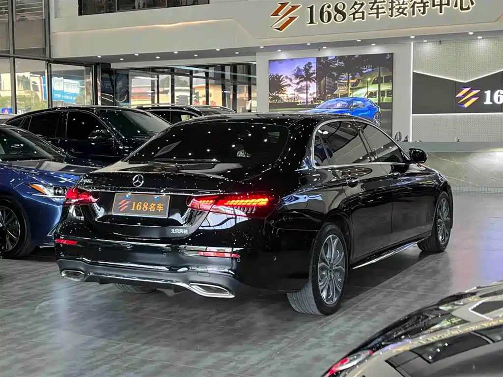 Mercedes-Benz Mercedes-Benz E-Class 2023 Model Year Facelift E 300 L Sport Luxury Edition 2023 - thumbnail 8