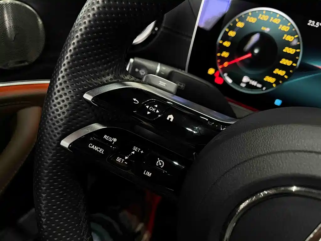 Mercedes-Benz Mercedes-Benz E-Class 2023 Model Year Facelift E 300 L Sport Luxury Edition 2023 - thumbnail 22
