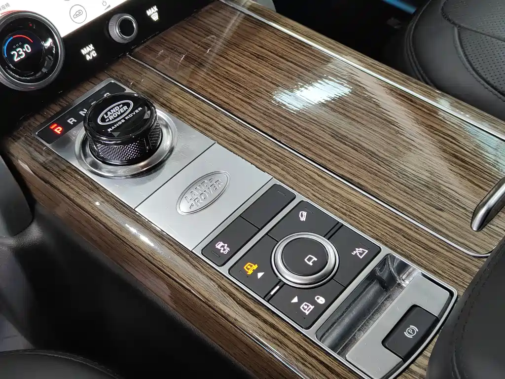 Land Rover Range Rover 2019 3.0 SCV6 Heritage Edition 2019 - thumbnail 9