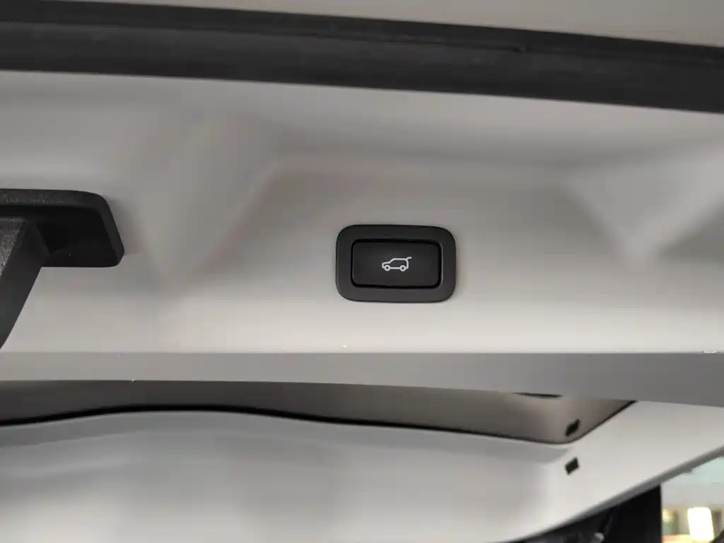 Land Rover Range Rover 2019 3.0 SCV6 Heritage Edition 2019 - thumbnail 16